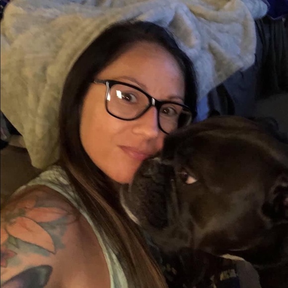 Meet Your Posher, Jessie - Picture 4 of 5